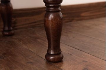 ヴィンテージ家具　ビンテージキツツキ　飛騨産業　穂高　レトロガーリーなオットマン(スツール)