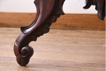 アンティーク雑貨　フランス輸入家具　マホガニー材　ロココ様式　クラシカルな雰囲気漂うイーゼル(画架、ディスプレイ)