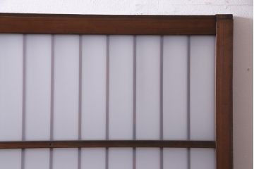 昭和レトロ　当店オリジナルガラス　腰板ケヤキ材　上品かつ趣溢れる格子戸(ガラス戸、引き戸、建具)2枚セット