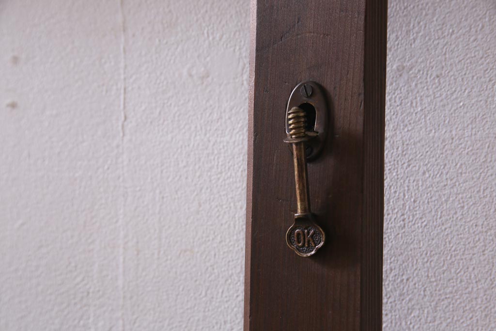 和製アンティーク　腰板ケヤキ材　ダイヤガラス入り　味のあるレトロな雰囲気醸し出すガラス戸2枚セット(建具、引き戸)