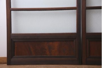 昭和初期　腰板ケヤキ材　ダイヤガラス入り　味のあるレトロな雰囲気醸し出すガラス戸2枚セット(引き戸)