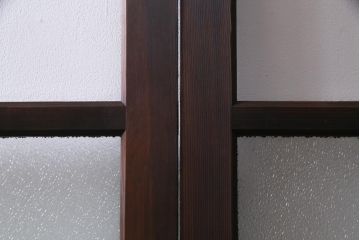 アンティーク建具　腰板ケヤキ材　クリア・ダイヤガラス　味のあるレトロな雰囲気醸し出すガラス戸2枚セット(引き戸)