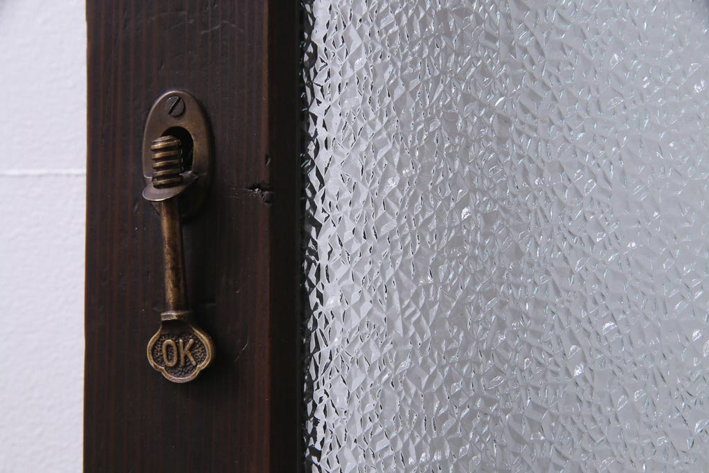 アンティーク建具　腰板ケヤキ材　クリア・ダイヤガラス　味のあるレトロな雰囲気醸し出すガラス戸2枚セット(引き戸)