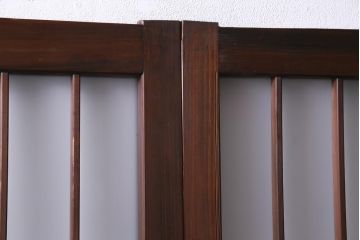 レトロ家具　昭和レトロ　腰板ケヤキ材　すりガラスが優しげな印象を与える格子戸(ガラス戸、引き戸、建具)2枚セット