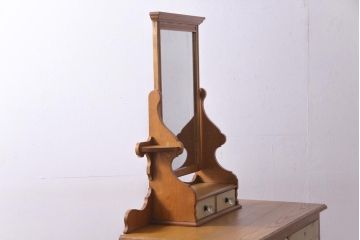 アンティーク家具　フランスアンティーク　ニレ材の明るい色味が温かなドレッシングチェスト(引き出し)