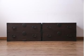アンティーク家具　和製アンティーク　柔らかな木肌が味のある総桐材製の重ね箪笥(時代箪笥、衣装箪笥、桐箪笥、桐たんす)