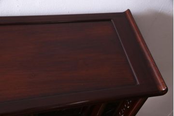 ビンテージ家具　昭和中期　花梨材　松竹梅の図　赤みがかった艶が美しい茶棚(飾り棚、飾棚、カリン材)