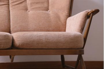 中古　イギリス　ヴィンテージ家具　ERCOL(アーコール)　エバーグリーン　2人掛けソファ(アームチェア、イージーチェア、ビンテージ)(定価約58万円)