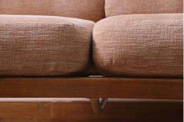 中古　イギリス　ヴィンテージ家具　ERCOL(アーコール)　エバーグリーン　2人掛けソファ(アームチェア、イージーチェア、ビンテージ)(定価約58万円)