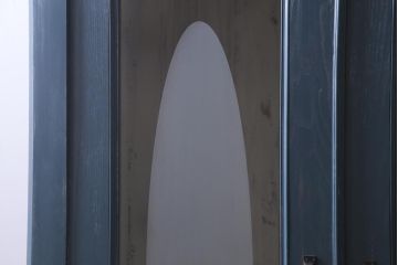 フランス　アンティーク家具　ペイント　シャビーシックな佇まいがお洒落なワードローブ(収納棚)