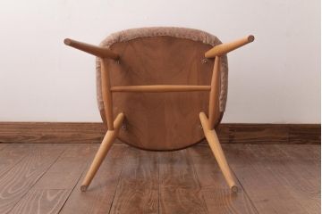 ヴィンテージ家具　イギリスビンテージ　ERCOL(アーコール)　フープバック　布張り座面のウィンザーチェア(ダイニングチェア、ワークチェア、椅子、ウインザーチェア)(1)