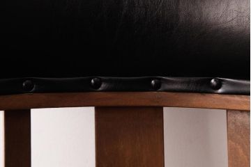 アンティーク家具　ナラ材　黒いレザーと木色のコントラストがお洒落なドクターチェア(回転椅子、アームチェア)