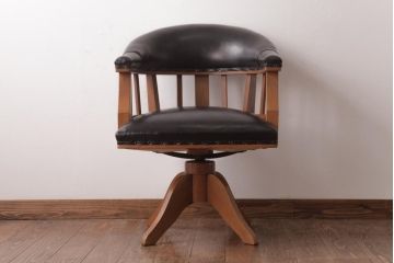 アンティーク家具　ナラ材　黒いレザーと木色のコントラストがお洒落なドクターチェア(回転椅子、アームチェア)