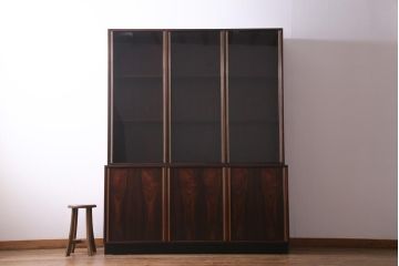 ビンテージ家具　ローズウッド材　シンプルで高級感のある重ねキャビネット(食器棚、飾り棚、収納棚)