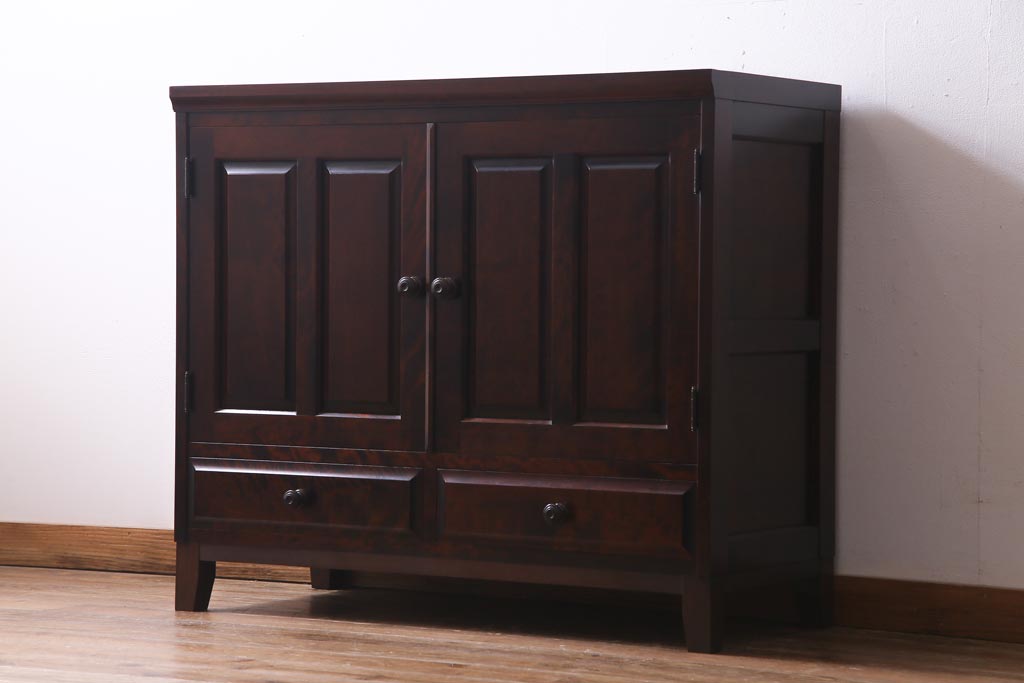 当店リメイク家具　北海道民芸家具　落ち着きのある佇まいの2WAYサイドボード(衣装箪笥、収納棚)