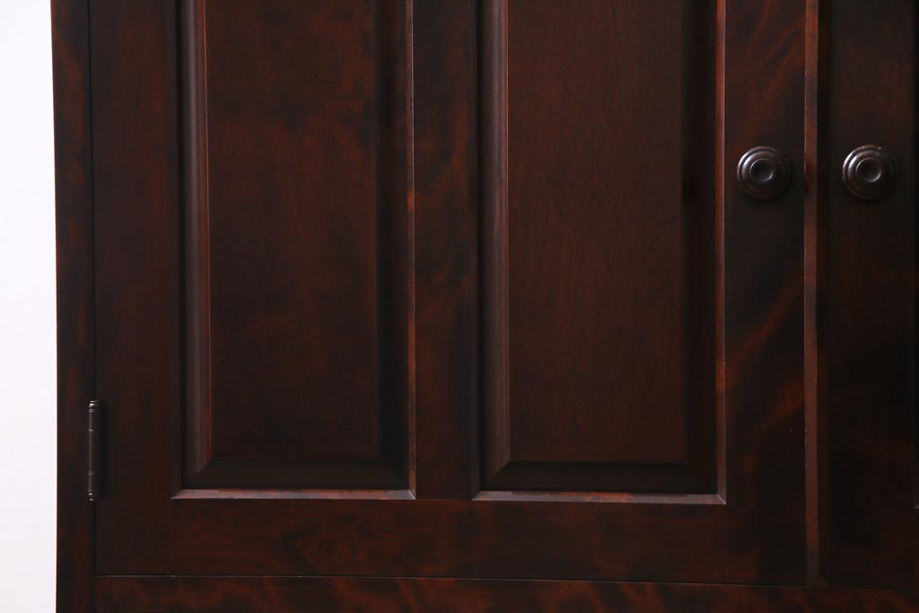 当店リメイク家具　北海道民芸家具　落ち着きのある佇まいの2WAYサイドボード(衣装箪笥、収納棚)