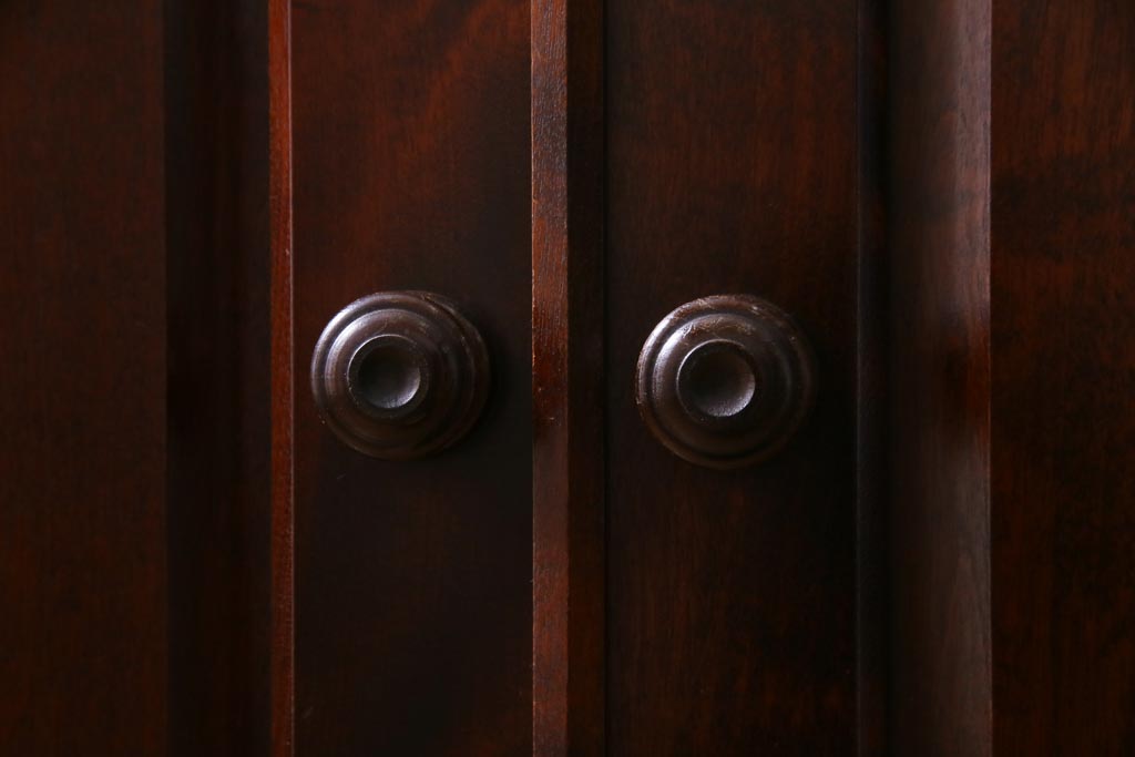 当店リメイク家具　北海道民芸家具　落ち着きのある佇まいの2WAYサイドボード(衣装箪笥、収納棚)