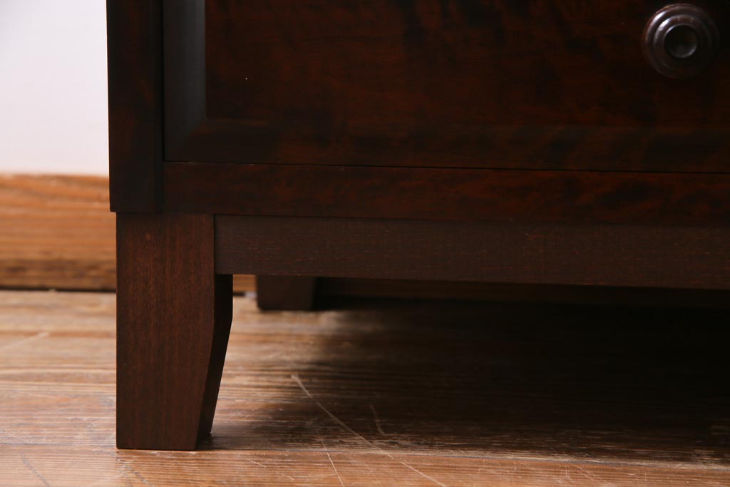 当店リメイク家具　北海道民芸家具　落ち着きのある佇まいの2WAYサイドボード(衣装箪笥、収納棚)