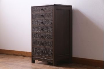 ビンテージ家具　神戸洋家具　緻密な彫刻が目を引くサイドチェスト(ドロワー、引き出し)