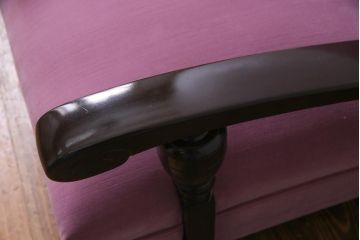 ビンテージ家具　大正ロマン　樺(カバ)材　クラシカルなデザインの1Pソファ(1人掛け、アームソファ)(1)