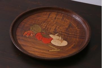 アンティーク雑貨　在銘　栗製　彫刻　お盆(作家物)
