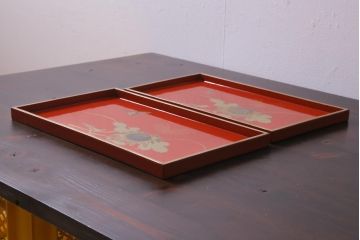 アンティーク雑貨　朱塗　金蒔絵　木製盆(漆器)