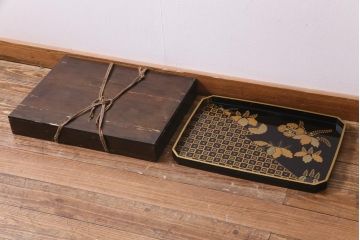 アンティーク雑貨　黒漆　桐文　金蒔絵　木製盆(漆器)