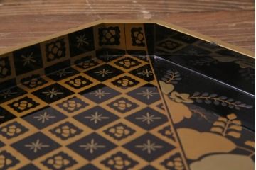 アンティーク雑貨　黒漆　桐文　金蒔絵　木製盆(漆器)