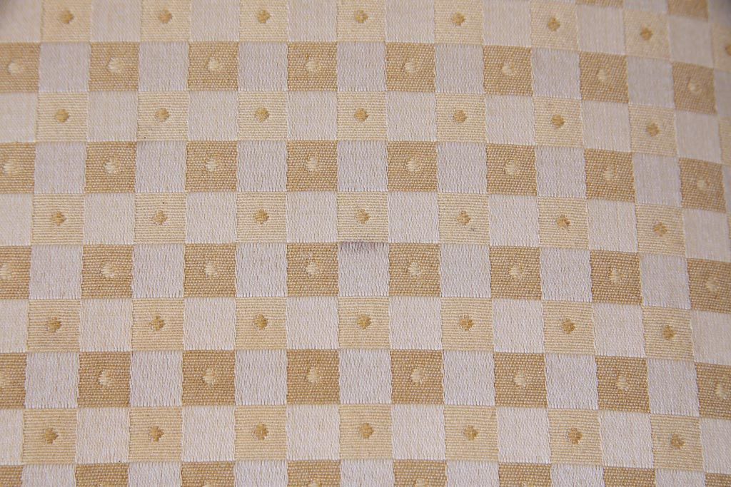 北欧家具　ビンテージ家具　チーク材　木のぬくもりと品のある佇まいが魅力的なダイニングチェア(椅子)