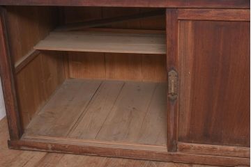 和製アンティーク　明治期　前面ケヤキ材・サクラ材　古い木の温もりを感じる重ね水屋箪笥・重ね(収納棚、戸棚、ローボード)(R-036279)