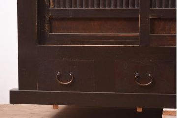 アンティーク家具　明治期　丸桟　銅金具　上手物の近江水屋箪笥(収納棚、重ね箪笥)(R-036285)