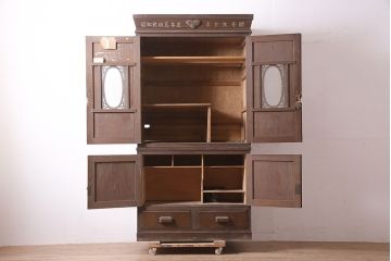 レトロ家具　昭和中期　カバ材　戸棚(収納棚、キャビネット、サイドボード、店舗什器)(R-036286)