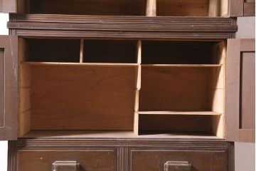 レトロ家具　昭和中期　カバ材　戸棚(収納棚、キャビネット、サイドボード、店舗什器)(R-036286)