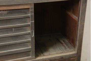 アンティーク家具　明治期　ヒノキ材　一本物　三尺　年季の入った関西水屋箪笥(食器棚、戸棚、収納棚、サイドボード、キャビネット)(R-036287)