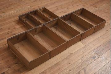 アンティーク家具　明治期　重厚感抜群の近江水屋箪笥キャビネット(収納棚、戸棚、重ね箪笥)(R-036291)