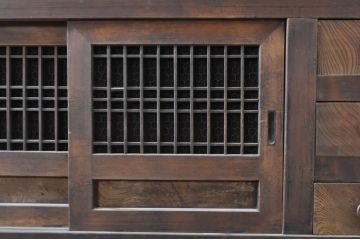 アンティーク家具　前面ケヤキ材・ヒノキ材　四尺水屋箪笥(戸棚、収納棚、食器棚、キャビネット、茶箪笥)(R-036292)