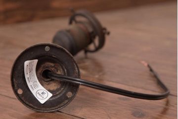 アンティーク照明　昭和初期　フリルシェードがおしゃれな西洋風のウォールランプ(壁付け照明)