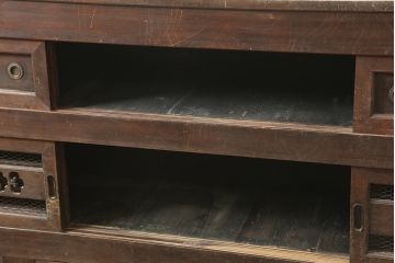 アンティーク家具　前面ケヤキ材・ヒノキ材　近江水屋箪笥キャビネット・重ね(戸棚、水屋箪笥、収納棚)(R-036297)