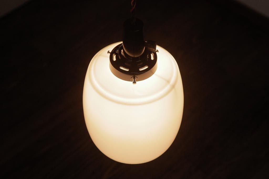 レトロ照明　シンプルで馴染みやすい昭和レトロの筒型吊り下げ照明(天井照明)(1)