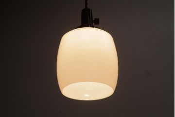 レトロ照明　シンプルで馴染みやすい昭和レトロの筒型吊り下げ照明(天井照明)(1)