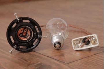 レトロ照明　シンプルで馴染みやすい昭和レトロの筒型吊り下げ照明(天井照明)(1)