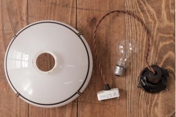 レトロ照明　日本風情が感じられる丸みを帯びたペンダントライト(天井照明)