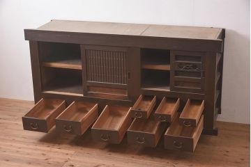アンティーク家具　明治期　丸桟　銅金具　上手物の近江水屋箪笥キャビネット(収納棚、サイドボード、テレビ台)(R-036313)