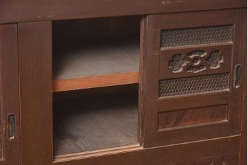アンティーク家具　明治期　丸桟　銅金具　上手物の近江水屋箪笥キャビネット(収納棚、サイドボード、テレビ台)(R-036313)