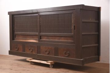 アンティーク家具　明治期　丸桟　銅金具　上手物の近江水屋箪笥キャビネット(収納棚、サイドボード)(R-036314)