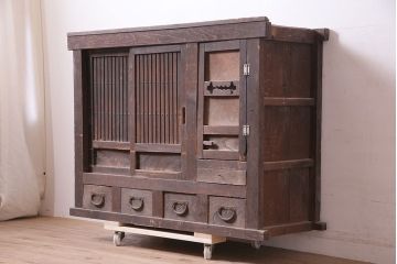 アンティーク家具　明治期　前面ケヤキ材・ヒノキ材　四尺水屋箪笥サイドボード(テレビ台、収納棚、キャビネット)(R-036319)