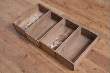 アンティーク家具　明治期　前面ケヤキ材・ヒノキ材　四尺水屋箪笥サイドボード(テレビ台、収納棚、キャビネット)(R-036319)