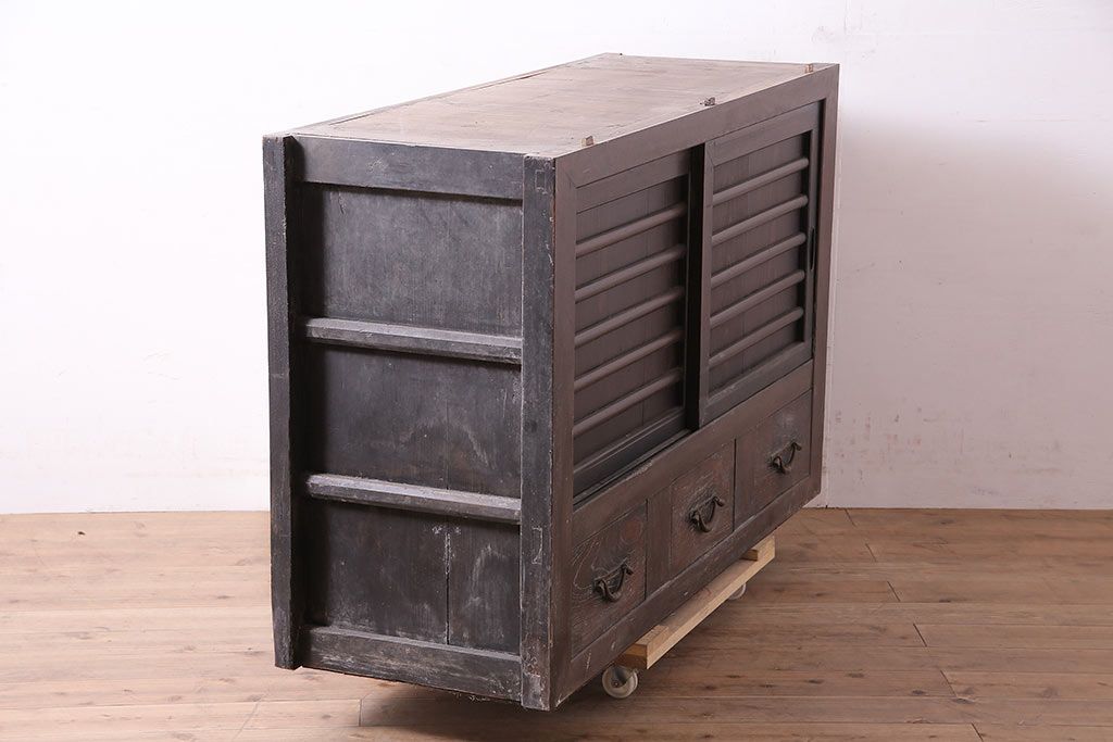 アンティーク家具　前面ケヤキ材・ヒノキ材　近江水屋　四尺水屋箪笥サイドボード(テレビ台、収納棚)(R-036337)