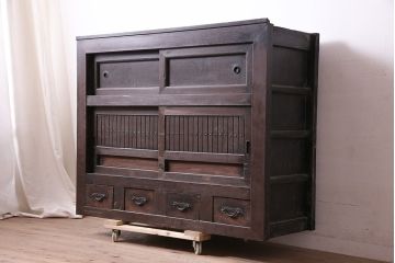 アンティーク家具　前面ケヤキ材・ヒノキ材　近江水屋　四尺水屋箪笥サイドボード(テレビ台、収納棚)(R-036338)