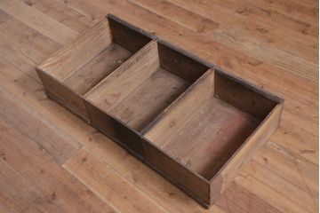 アンティーク家具　前面ケヤキ材・ヒノキ材　近江水屋　四尺水屋箪笥サイドボード(テレビ台、収納棚)(R-036338)